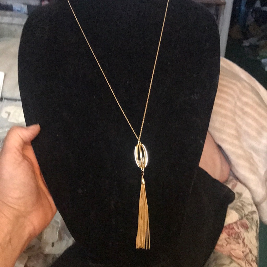 Lc Lauren Conrad Gold Necklace WPendant 10$